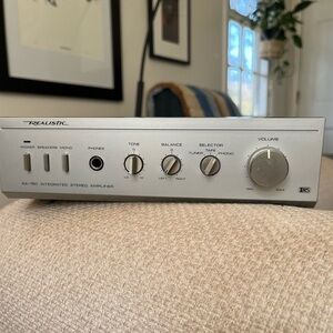 Vintage Realistic Stereo Receiver “Integrated Stereo Amplifier” SA-150